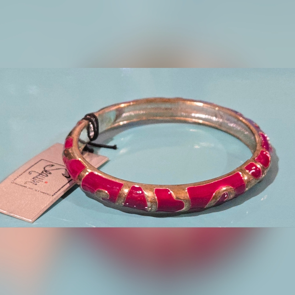 Nordstrom Sequin NYC Burgundy/Mauve Enamel &‎ Gold Bangle NWT